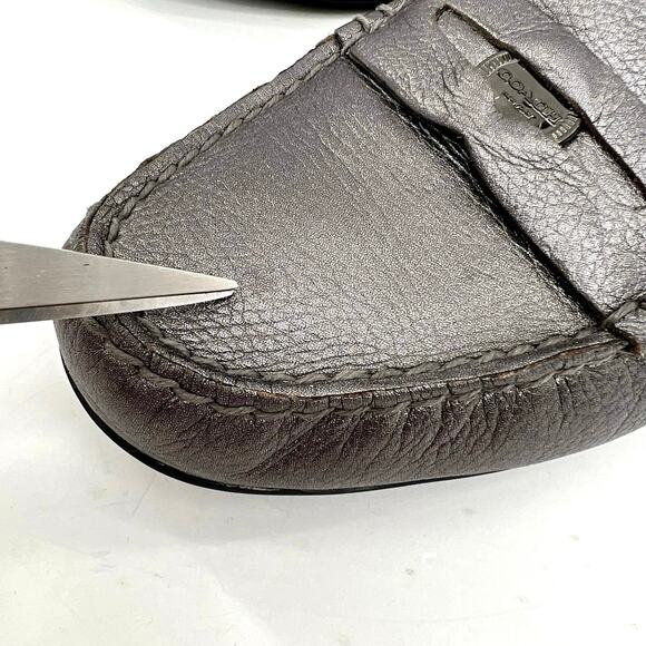 Coach women’s pewter penny loafer flats shoes - Picture 3 of 12